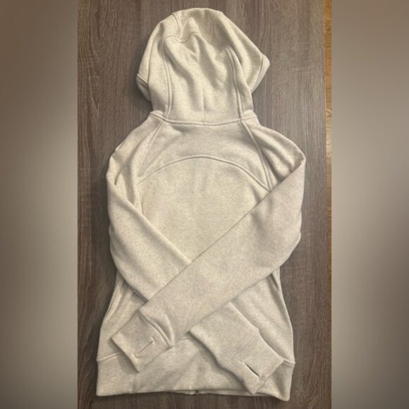 Lululemon Scuba full zip hoodie plush. Heathered Bone with gold zipper. Size 6 - Picture 15 of 16